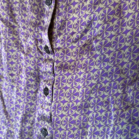 Cabi 100% Silk Geometric Shirt - Picture 3 of 8